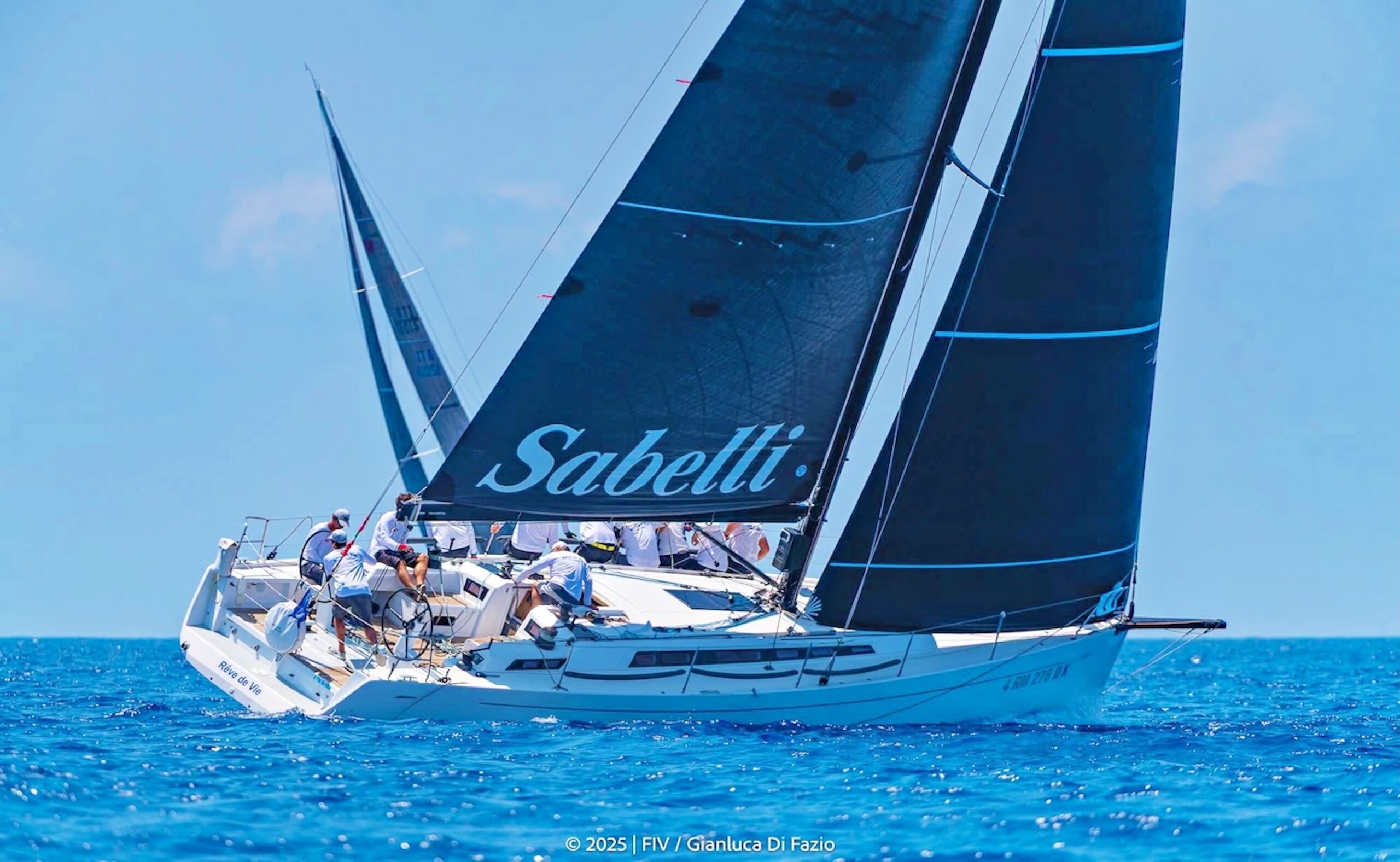 Grand Soleil 43